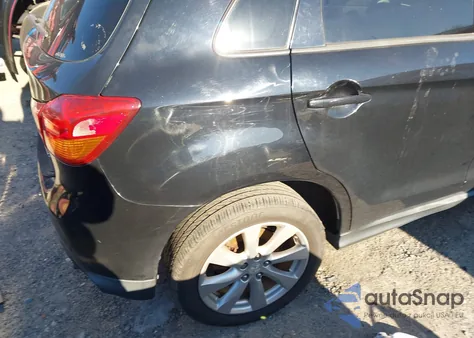 2015 Mitsubishi Outlander Sport Es from USA, damaged, VIN 4A4AR3AUXFE020080